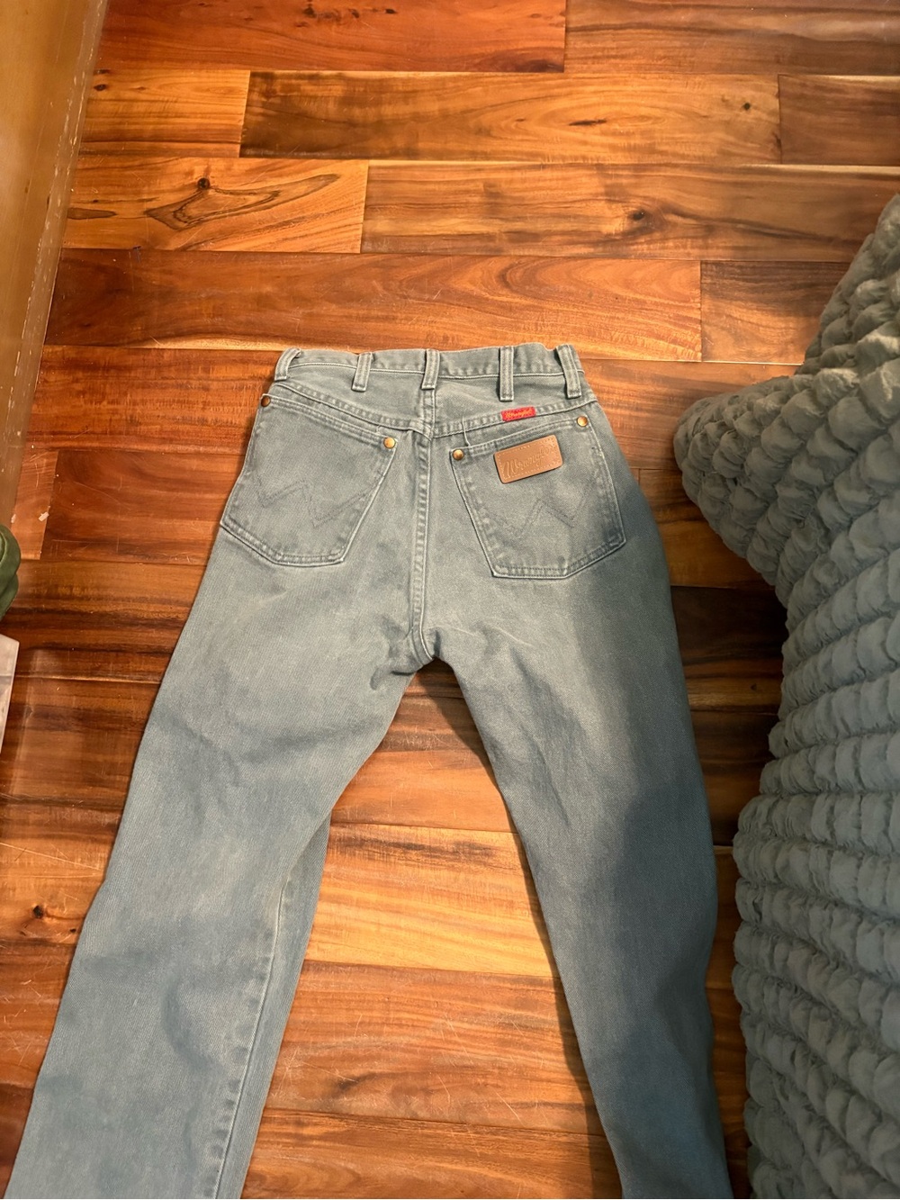 Vintage Wrangler High Rise Jeans blue Gray Wash Straight Leg 7x36 Western (1220) - Picture 7 of 9